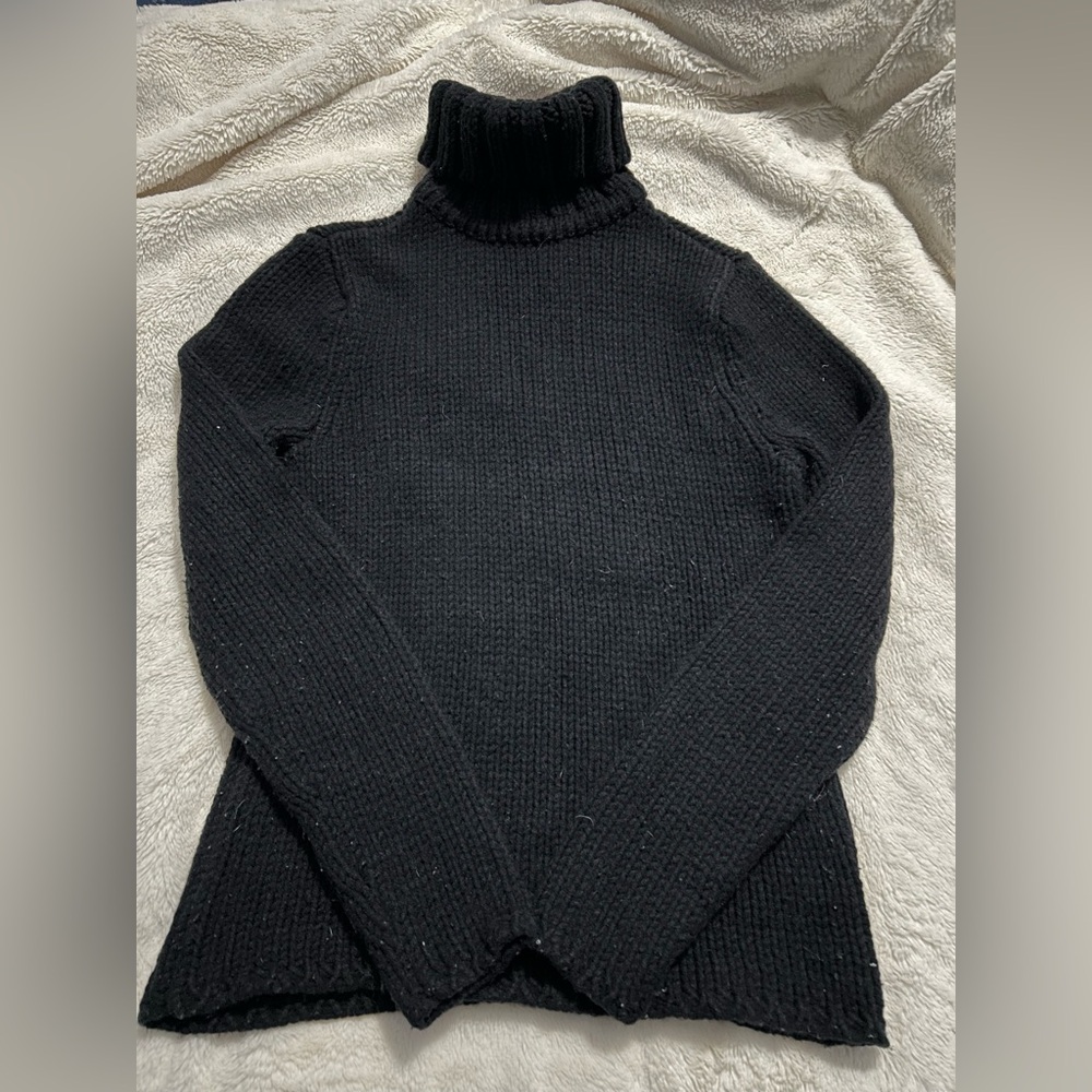 Gap Women’s Black Turtleneck Sweater SZ Medium